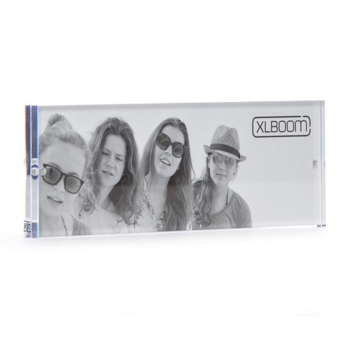 Acrylic Magnetic Frame 10x28