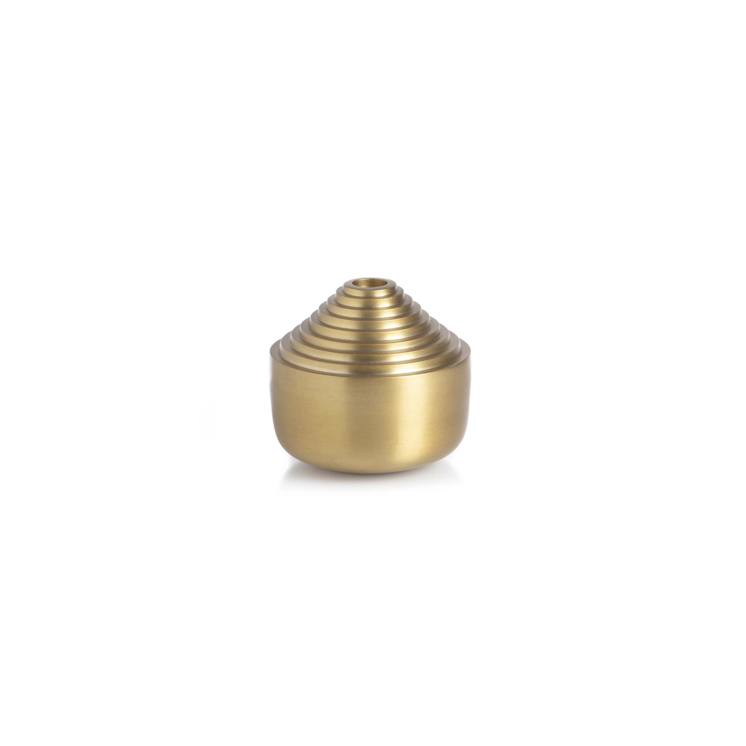 XLBA15501-39 Laps candle holder brass